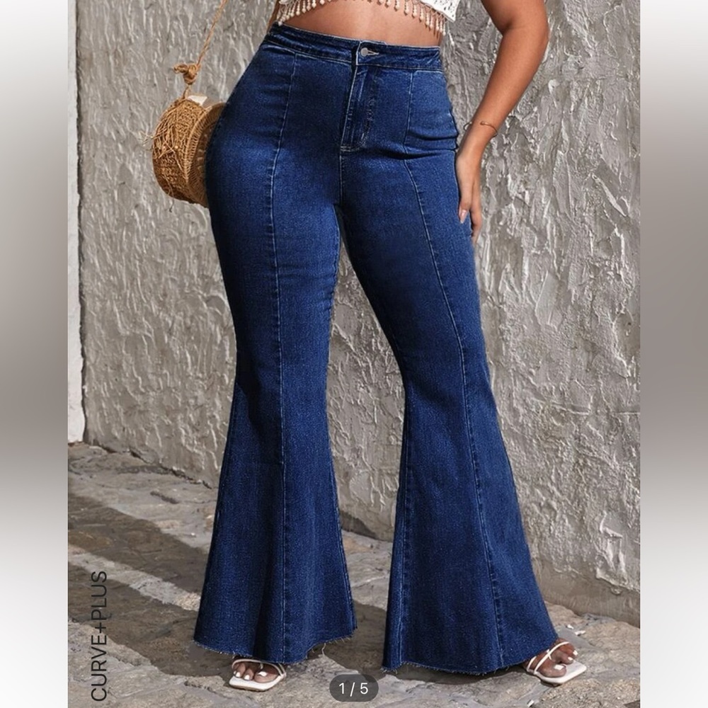 Flared Jeans